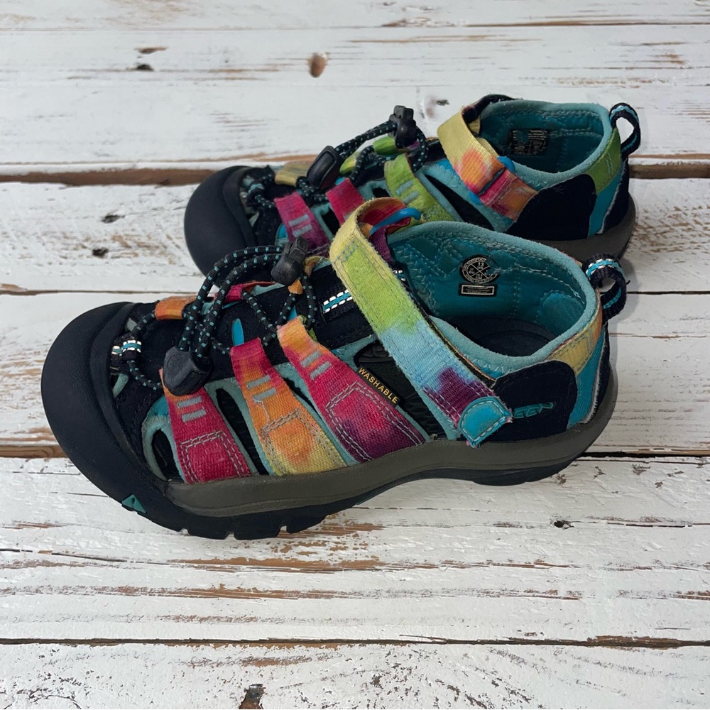 Keen Newport H2 Kids Rainbow Sandals Size 13